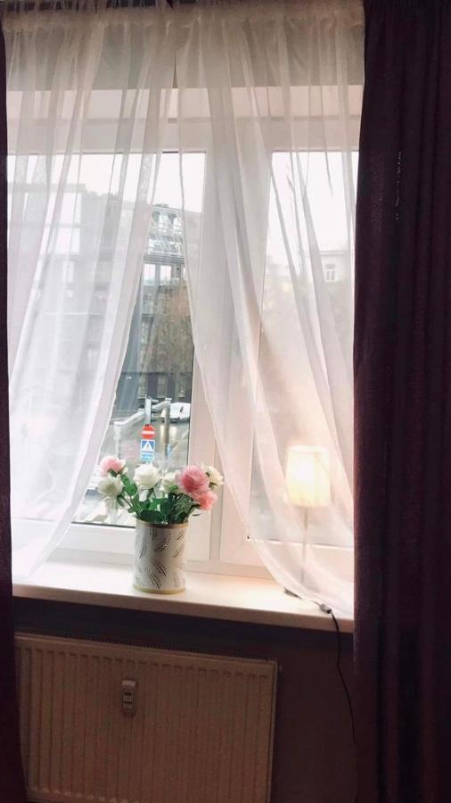 Cozy Central Apartment ทาลลินน์ ภายนอก รูปภาพ